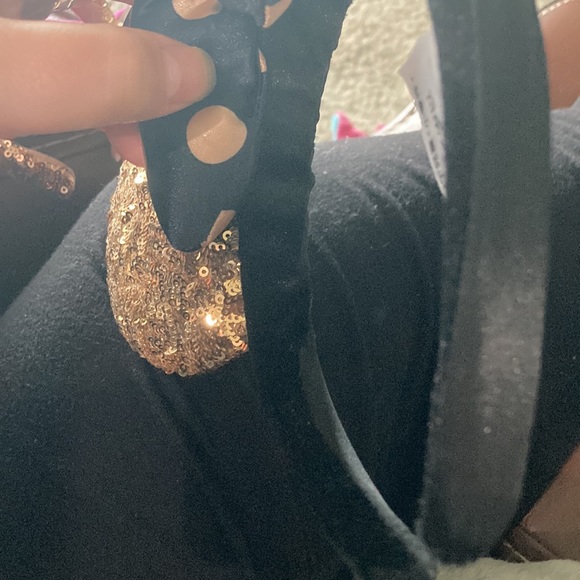 Authentic Disney Ears - Picture 3 of 5